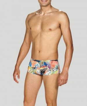Arena Floral Allover Square Short - Maxlife Kurze Hose Herren Schwarz Mehrfarbig | 978321TBC